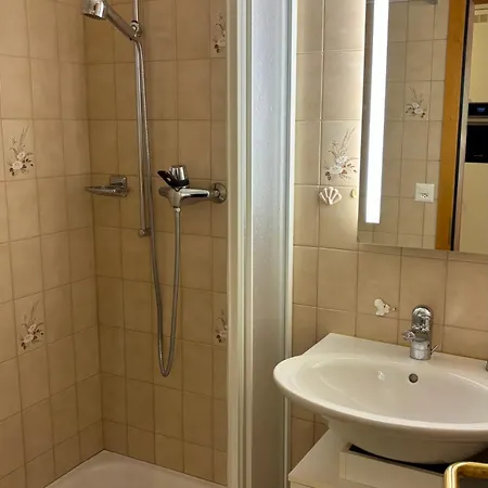 公寓 Tarbey A25 洛伊克巴德